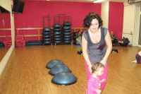 Předvánoční vystoupení - Rodiče sdětmi - Studio J&A - 18.12.2012